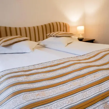 Claudiu Hotel 3*